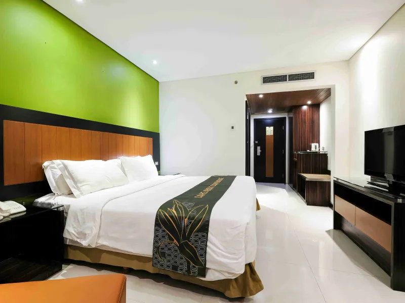 Executive Room